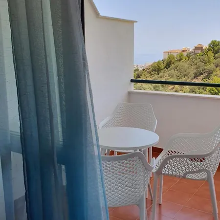 公寓 Benalmarina Sea View 贝纳尔马德纳